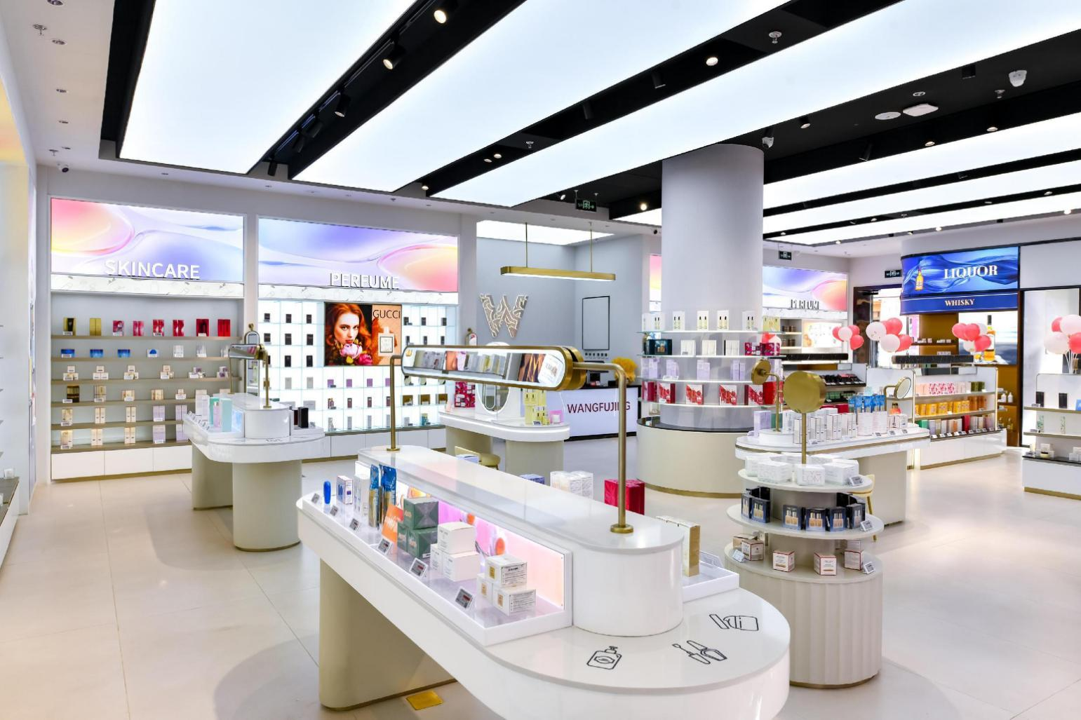 j9游戏全球购跨境履历店北京燕莎奥莱店
